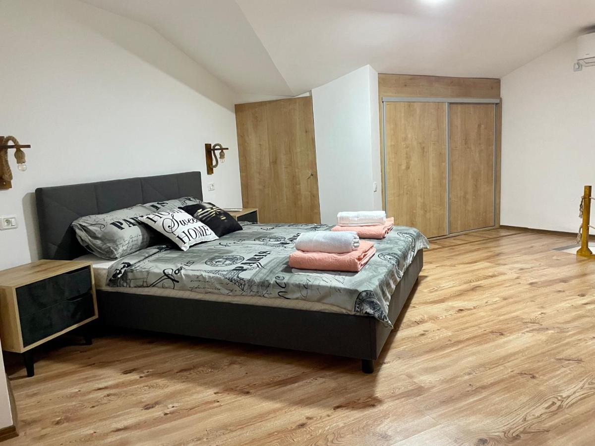 Gallery City Center Apartment Skopie Exterior foto