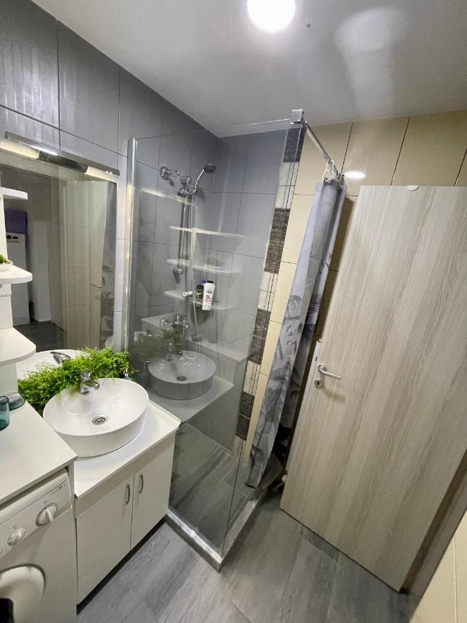 Gallery City Center Apartment Skopie Exterior foto